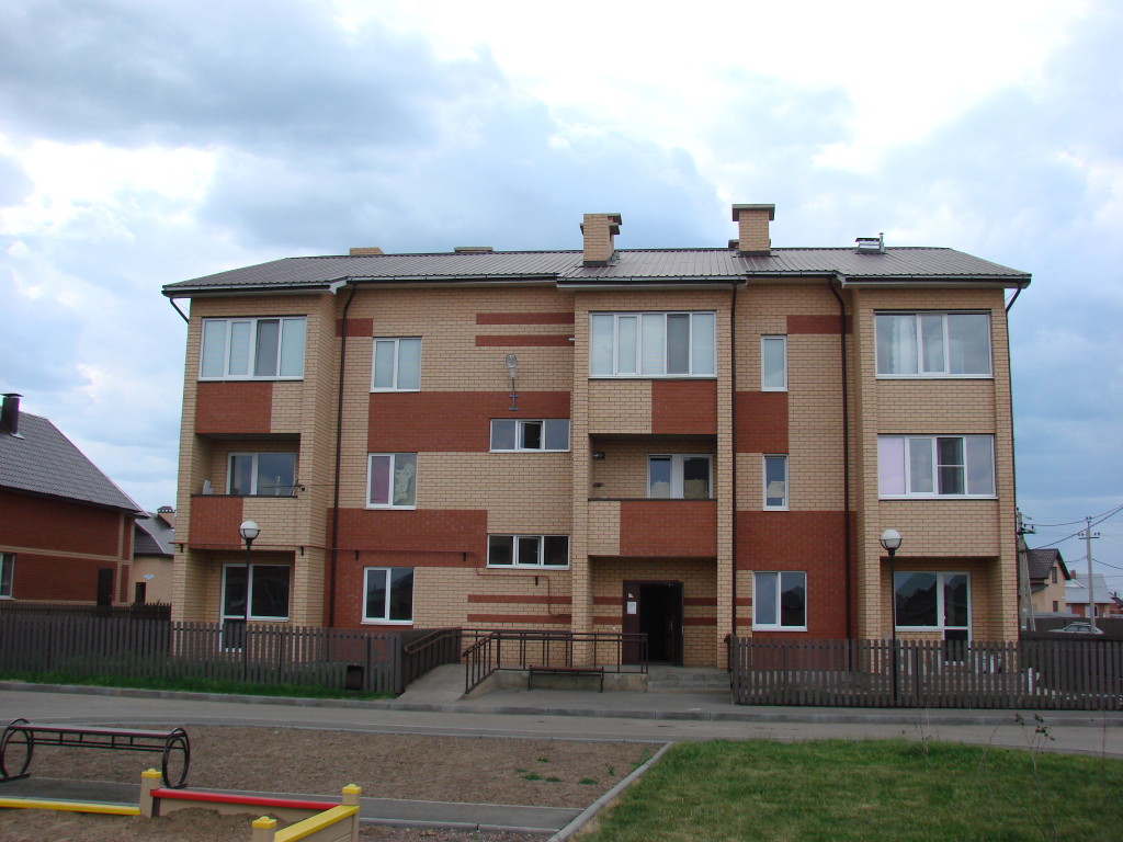 Многоквартирные дома в п.Экодолье